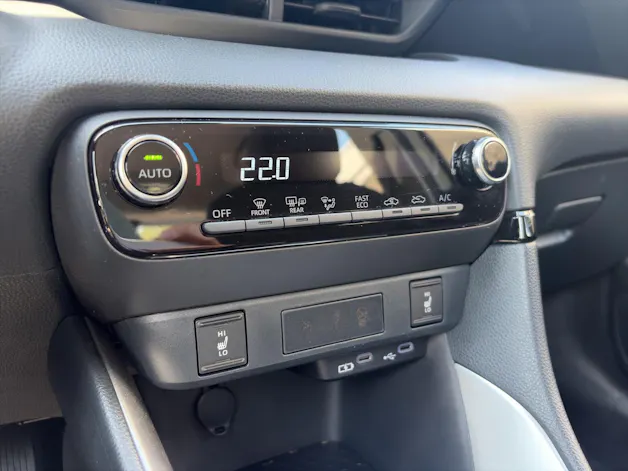 Mazda 2 Hybrid Exclusive-line