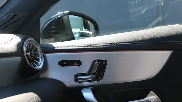 MERCEDES-BENZ CLA 35 AMG 4Matic Shooting Brake