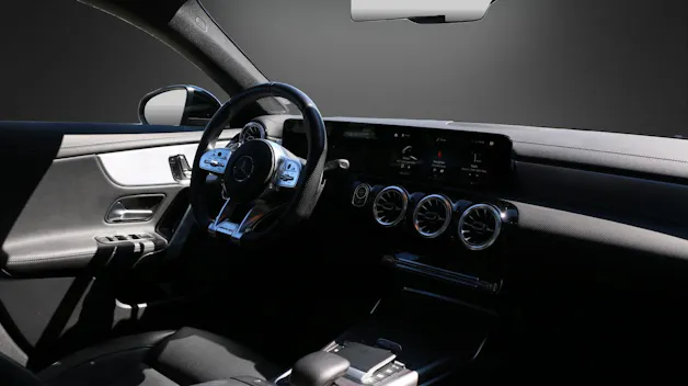 MERCEDES-BENZ CLA 35 AMG 4Matic Shooting Brake