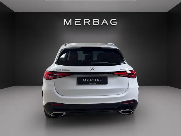 MERCEDES-BENZ GLC 300 e 4Matic 9G-Tronic EQ star