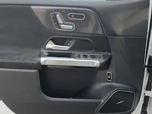 Mercedes-Benz GLB 250 AMG Line 4Matic 8G-Tronic