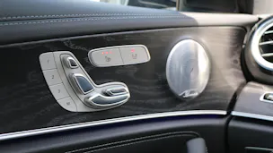 MERCEDES-BENZ E 250 AMG Line