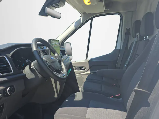 FORD E-Transit Van 350 L3H2 67kWh Trend