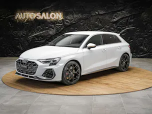 Audi S3 Sportback TFSI quattro S-tronic *Facelift*Abstandsregler*19" Felgen*Sitzheizung*