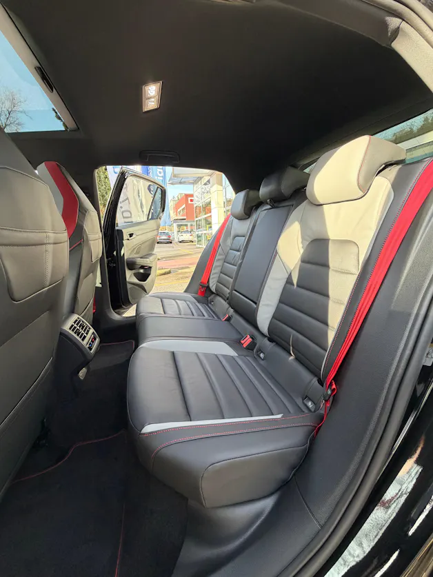 VW Golf 2.0 TSI GTI Edition 50 DSG