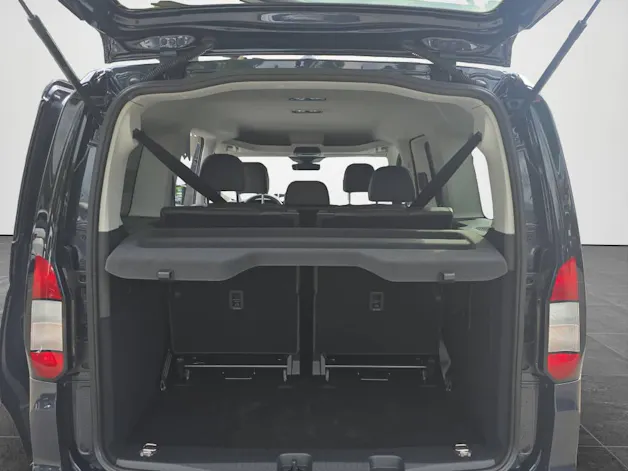 Ford TOURNEO CONNECT Grand 1.5 EcoBoost Titanium
