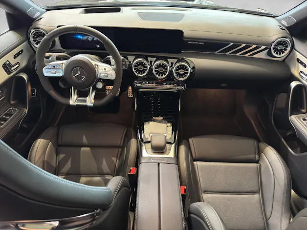 MERCEDES-BENZ CLA Shooting Brake 45 S AMG 4Matic+ 8G-DCT