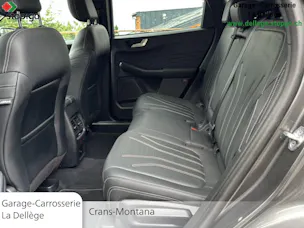 Ford Kuga 2.5 FHEV Vignale 4WD