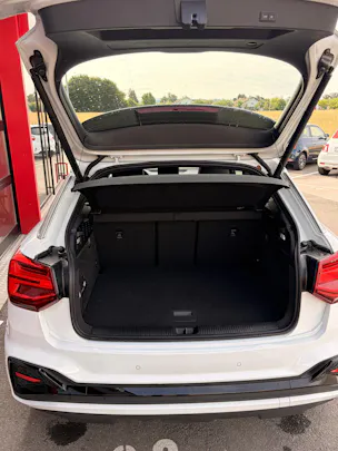 Audi Q2 40 TFSI S line quattro S-tronic