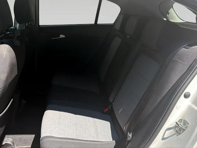 Fiat Tipo Hybrid 1.5 Cross