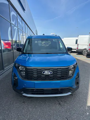 Ford TOURNEO COURIERier 1.0 EcoBoost A Active/125CV/Aut.