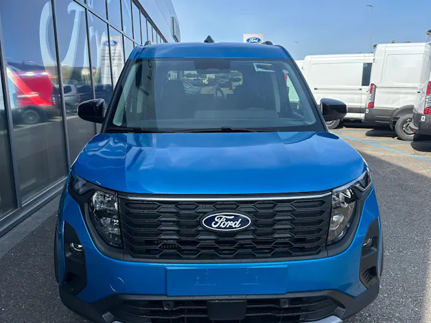 Ford TOURNEO COURIERier 1.0 EcoBoost A Active/125CV/Aut.