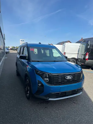 FORD TOURNEO COURIERier 1.0 EcoBoost A Active/125CV/Aut.