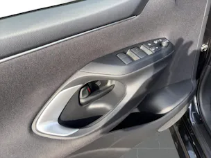 Mazda 2 Hybrid Exclusive-line