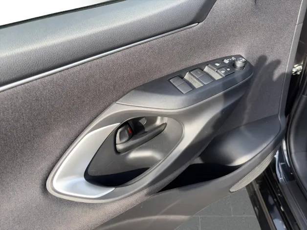 Mazda 2 Hybrid Exclusive-line