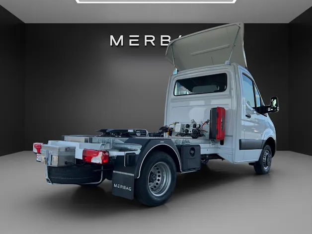 Mercedes-Benz Sprinter 519 CDI Standard 9G-TRONIC "Sattelschlepper"