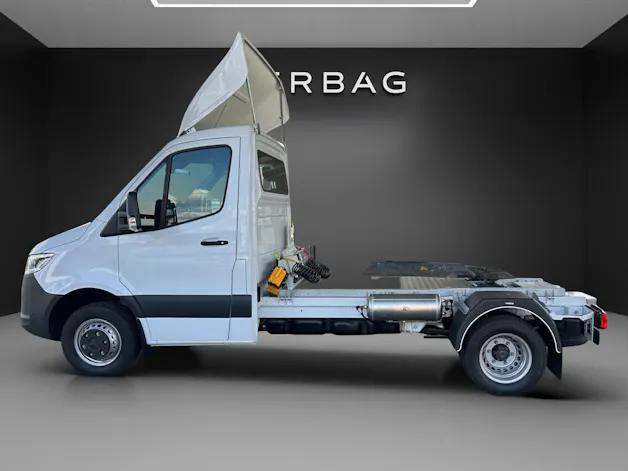 Mercedes-Benz Sprinter 519 CDI Standard 9G-TRONIC "Sattelschlepper"