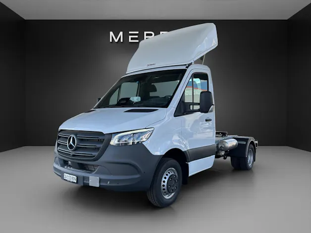 Mercedes-Benz Sprinter 519 CDI Standard 9G-TRONIC "Sattelschlepper"