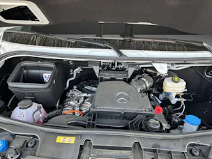 Mercedes-Benz Sprinter 519 CDI Standard 9G-TRONIC "Sattelschlepper"