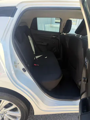 Suzuki Swift 1.2i Piz Sulai Top Hybrid Allgrip 4x4 *1. HAND* KLIMA* LED* DAB**