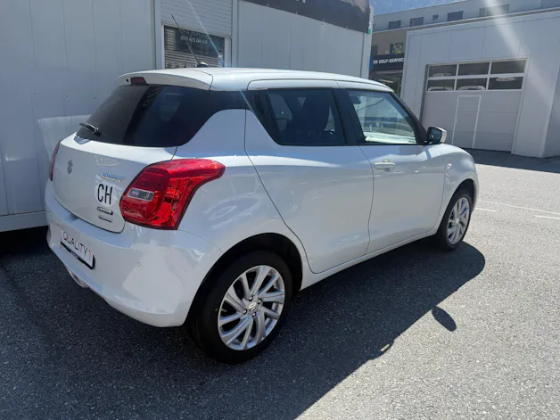 Suzuki Swift 1.2i Piz Sulai Top Hybrid Allgrip 4x4 *1. HAND* KLIMA* LED* DAB**