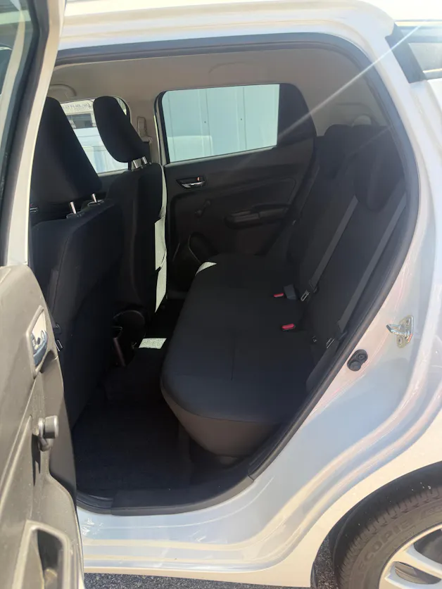 Suzuki Swift 1.2i Piz Sulai Top Hybrid Allgrip 4x4 *1. HAND* KLIMA* LED* DAB**