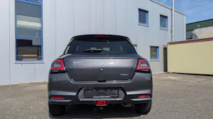 Suzuki Swift 1.2 1st Edition Top Hybrid 4x4