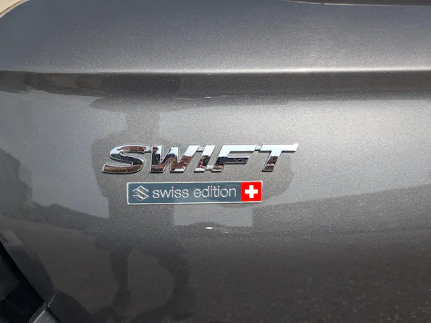 Suzuki Swift 1.2 1st Edition Top Hybrid 4x4