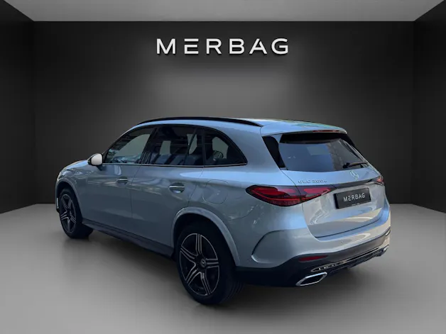 MERCEDES-BENZ GLC 300 e 4Matic 9G-Tronic EQ star