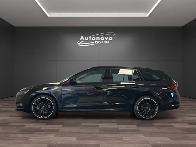 Škoda Octavia Combi 2.0 TSI Style DSG 4x4