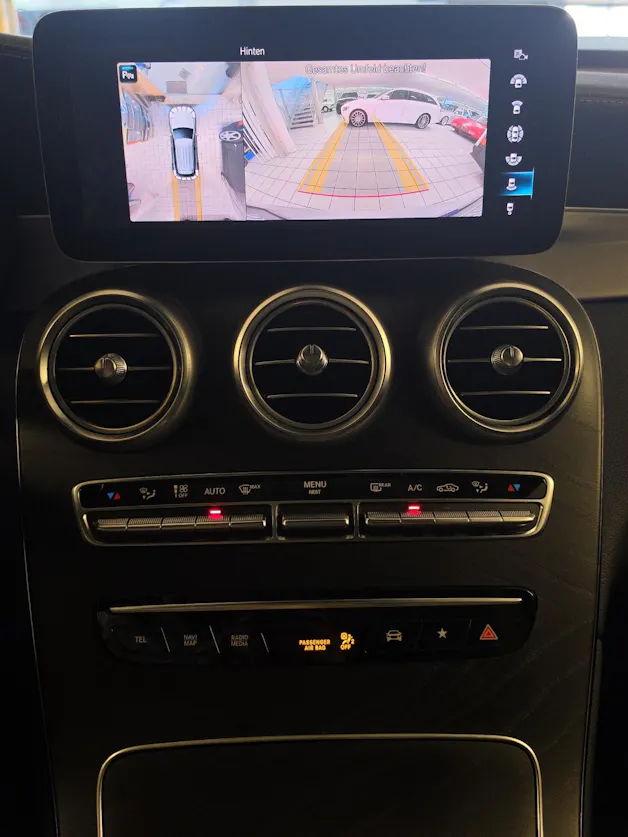 Mercedes-Benz GLC 220 d AMG Line 4Matic 9G-Tronic