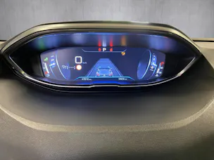 Peugeot 3008 1.6 THP Allure EAT