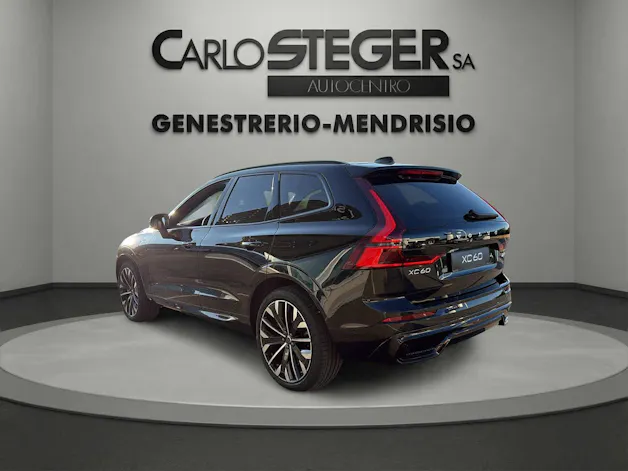 Volvo XC60 T8 eAWD PluginHybrid Ultra Dark Geartronic