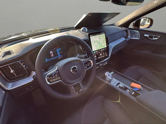 Volvo XC60 T8 eAWD PluginHybrid Ultra Dark Geartronic
