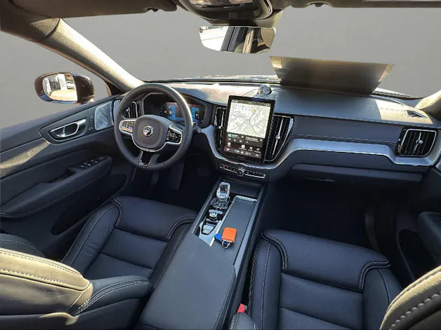 Volvo XC60 T8 eAWD PluginHybrid Ultra Dark Geartronic