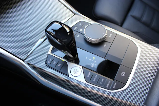 BMW 320d xDrive 48V Touring M SPORTPAKET