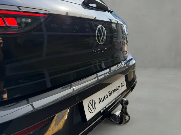 VW Golf 2.0 TSI R-Line DSG 4 Motion