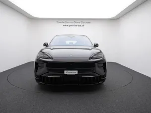 Porsche Cayenne Turbo Electric