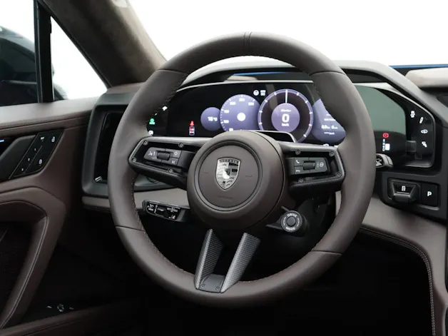 Porsche Cayenne Turbo Electric