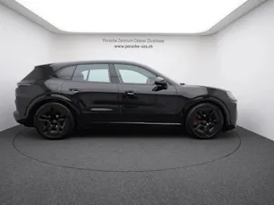 Porsche Cayenne Turbo Electric