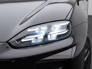 Porsche Cayenne Turbo Electric