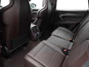 Porsche Cayenne Turbo Electric