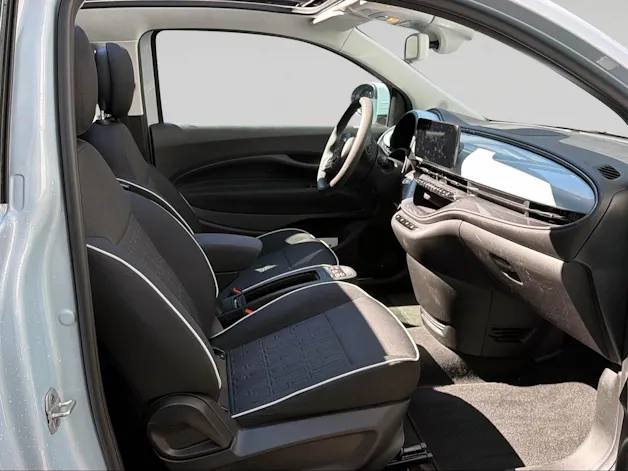 Fiat 500 C electric 87 kW Swiss Edition