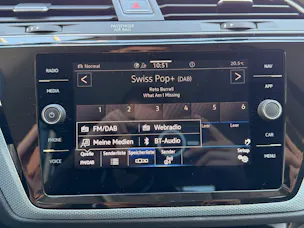 VW Touran 1.5 TDI 150PS GOAL *** FAMILIENAUTO & ANHÄNGEKUPPLUNG ***