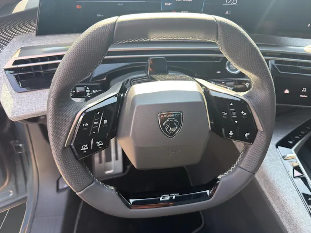 Peugeot 3008 NEW 145 e-DCS GT