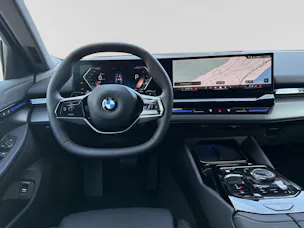 BMW 520d xDrive 48V M Sport Steptronic
