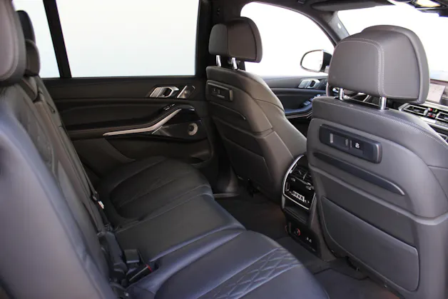 BMW X7 xDrive 48V 40d M Sport BOWERS & WILKINS Individual *NARDOGRAU*