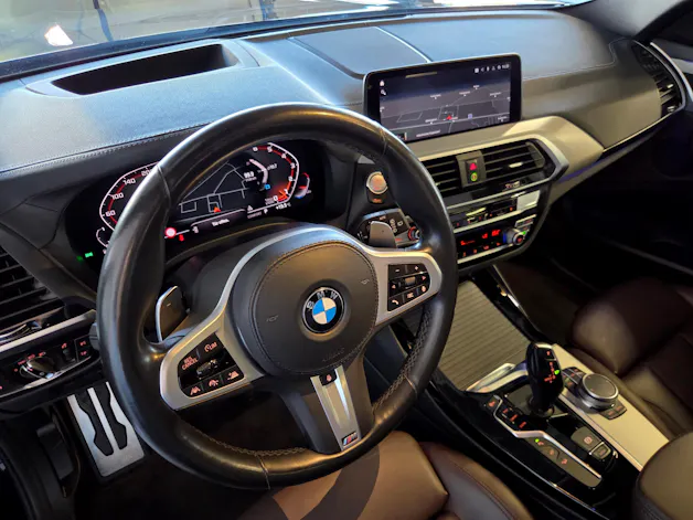 BMW X3 M40i