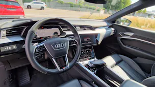 Audi e-tron 55 S Line Black Edition quattro