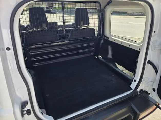 Suzuki Jimny 1.5 Compact+ 4x4